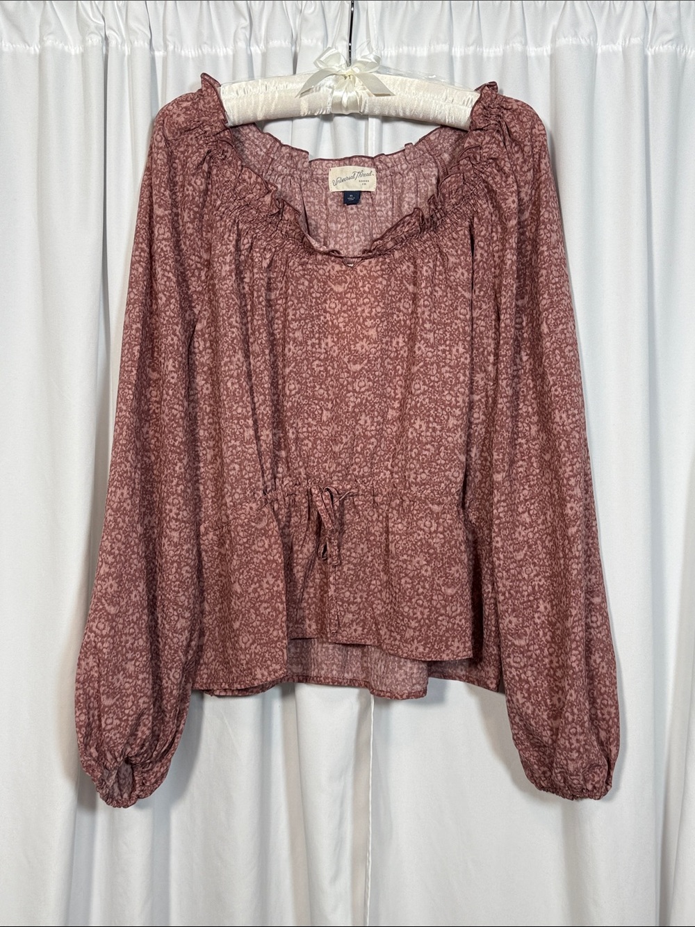 Universal Thread Mauve Floral Ruffled Peasant Blouse